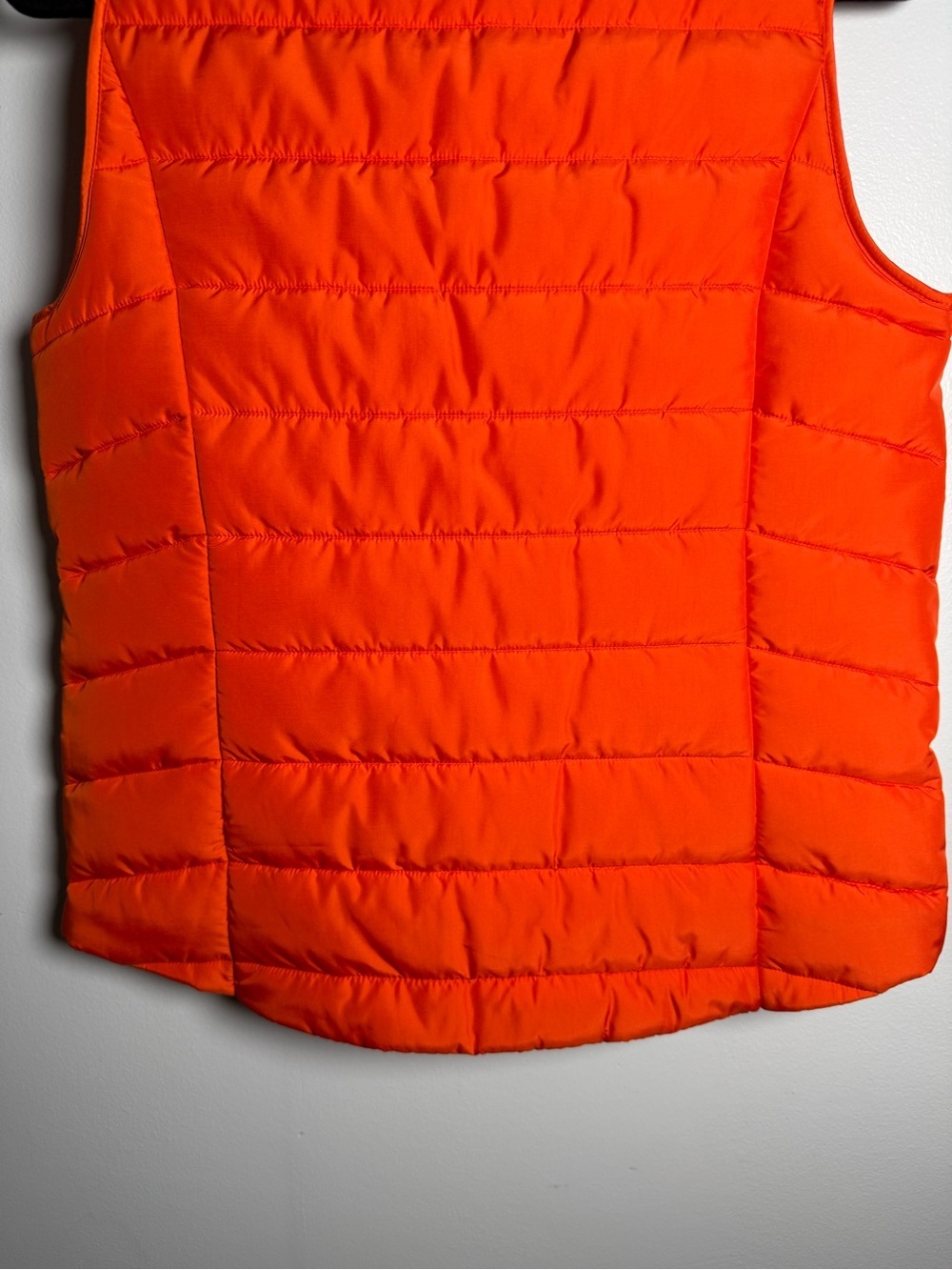 MICHAEL Michael Kors Bright Orange Quilted Puffer Vest - Picture 7 of 12